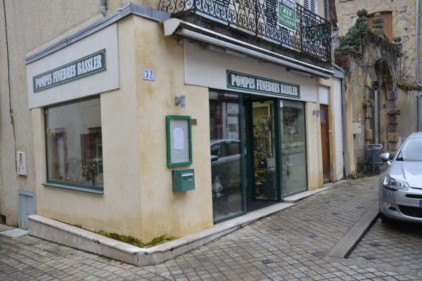DSC0238 Photo de l'agence Pompes Funèbres Bassler - Bourbon-Lancy