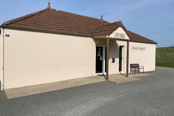 IMG_0683 Photo de l'agence Pompes Funèbres Bassler - Bourbon-Lancy